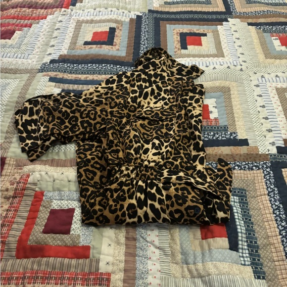 Dress - Picture 5 of 5